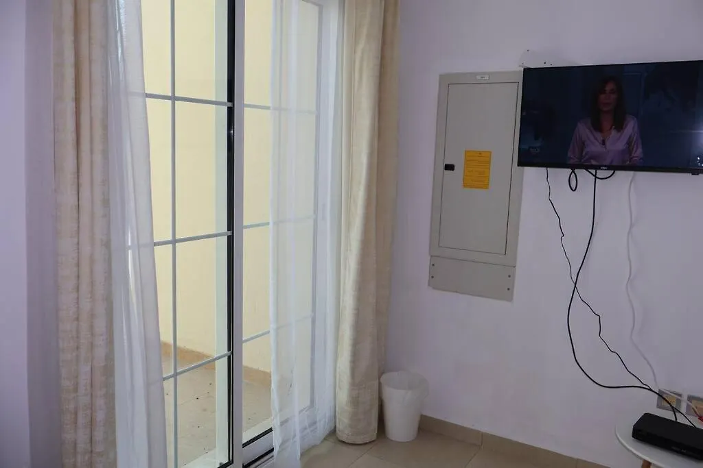 2 Bedroom Villa With Huge Garden Dubai