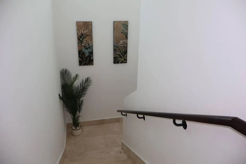 2 Bedroom Villa With Huge Garden Dubai