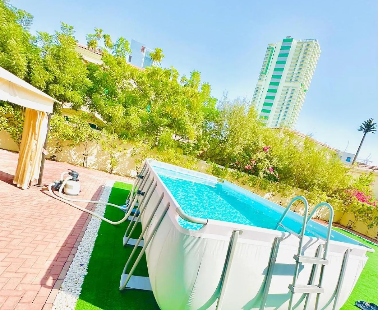 2 Bedroom Villa With Huge Garden Dubai United Arab Emirates